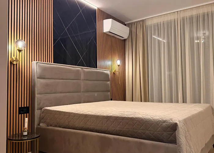 Noir De Luxe * تريبينيي